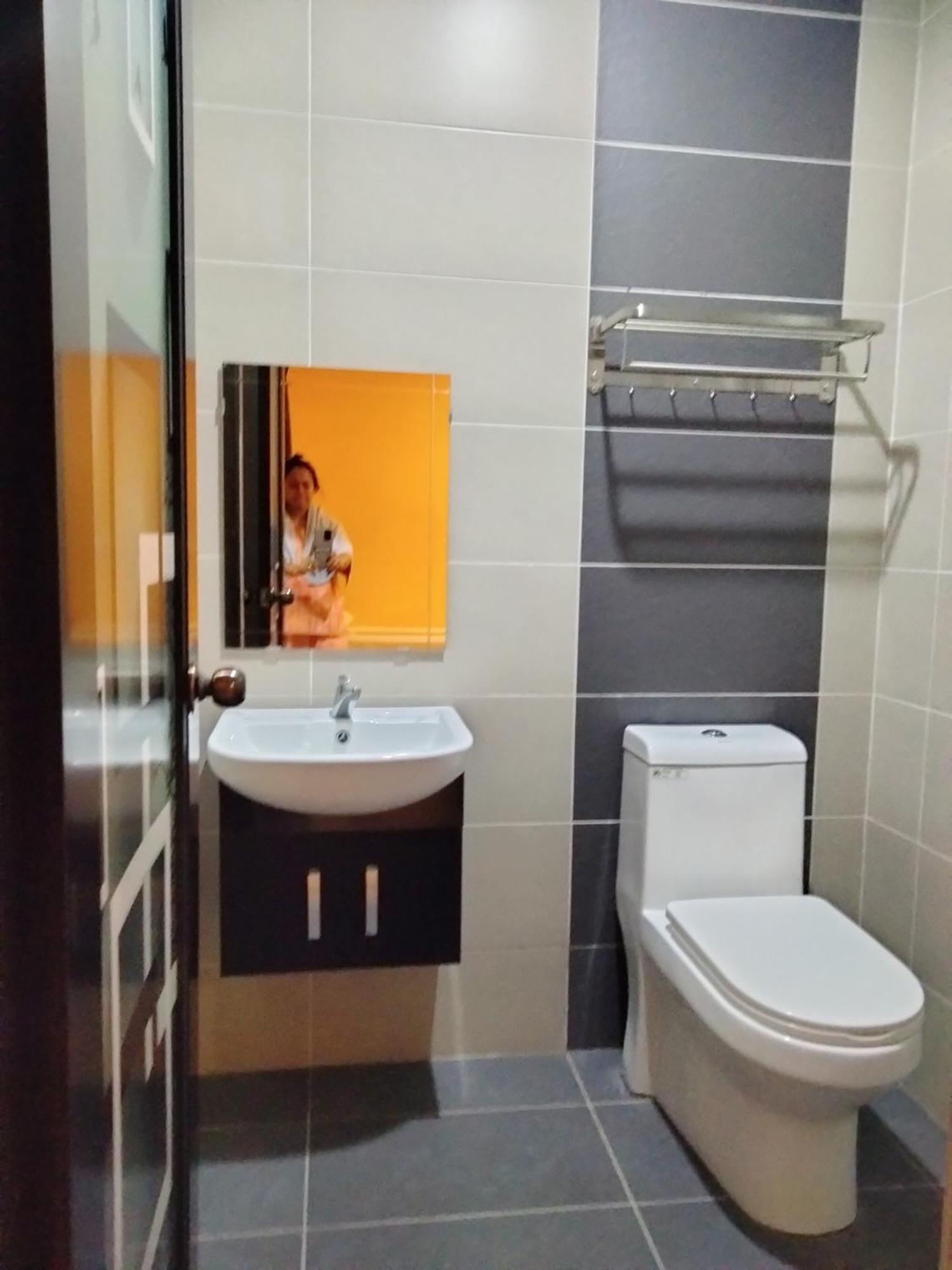 Weng Kong Homestay Slim River Rom bilde